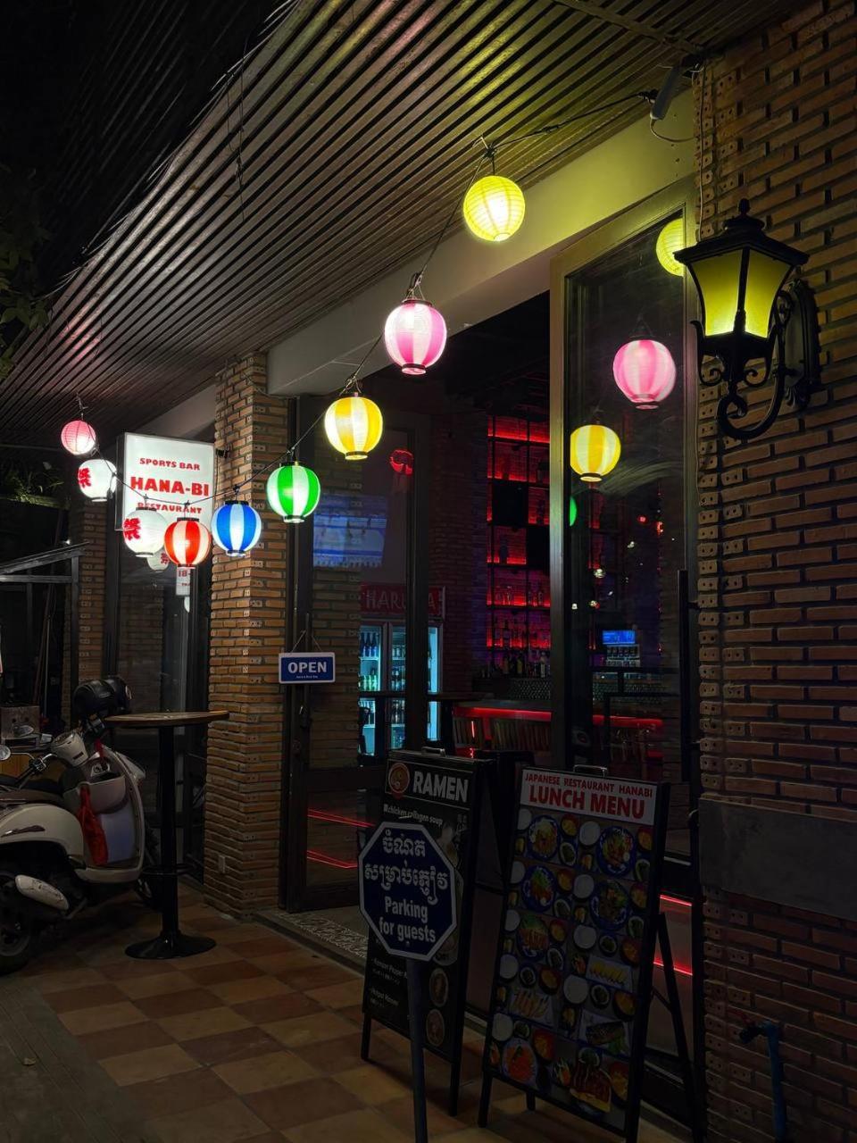 Hostel Fuji Phnom Penh Exterior photo